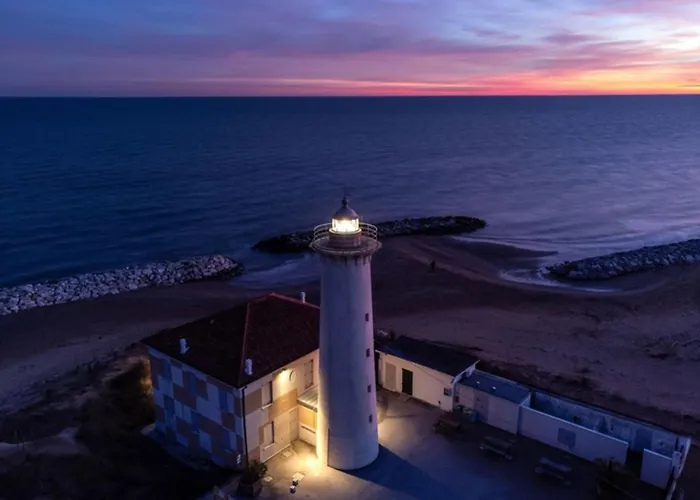 Вілла Townhouse With Private Garden *